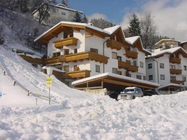 Ferienwohnung Optimal Kaltenbach Exteriér fotografie